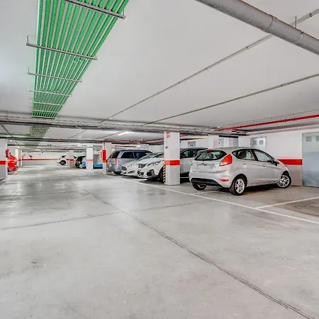 Gina S Sun Terrace Appartement